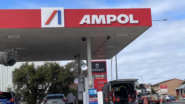Iran chaos fuels Ampol refinery earnings, shares rise for fertiliser players